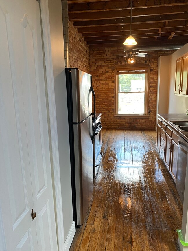Photo - 1133 S Washington Ave Unit Loft #4