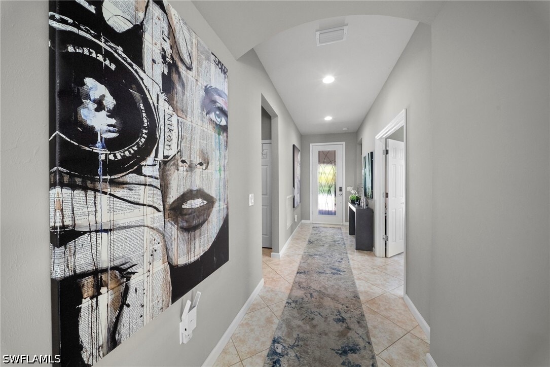 Photo - 7052 Live Oak Dr