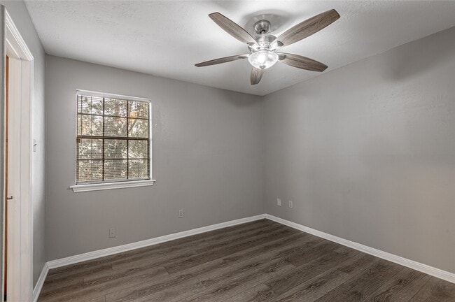 Photo - 2402 Sycamore Ave Unit A1