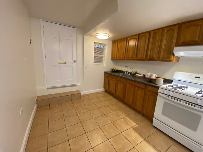 Photo - 1629 13th St Unidad B