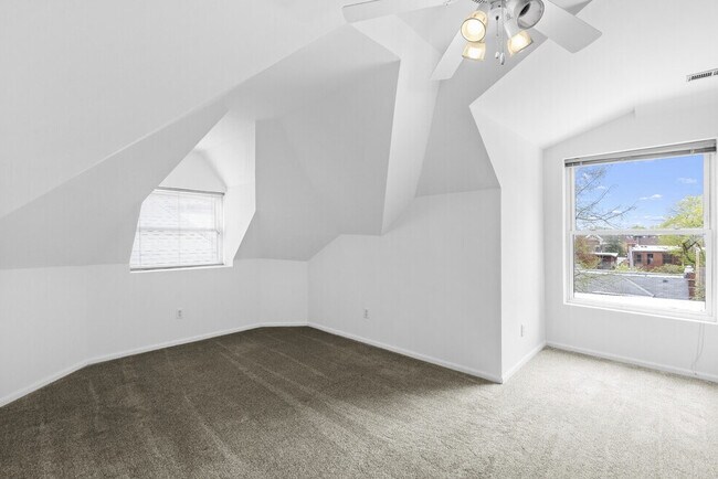 Photo - 4414 W Pine Blvd