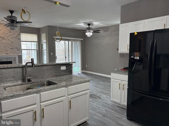 Photo - 7416 Hindon Cir