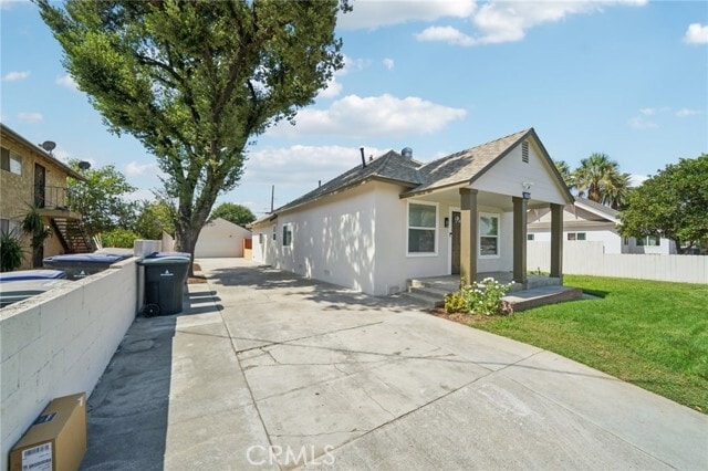 Photo - 3882 Taft St