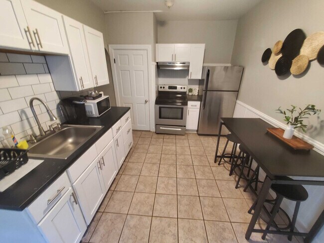 Photo - 280 Plainfield St Unidad ID1373634P