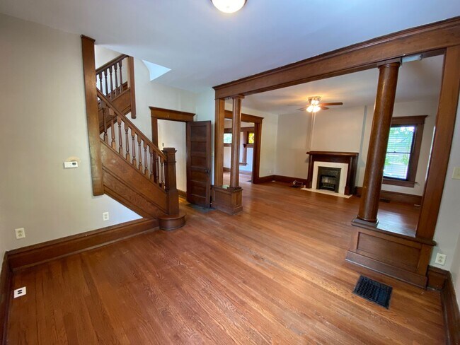 33 W Patterson Ave Unit 33