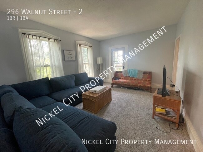 Photo - 296 Walnut St Unidad 2