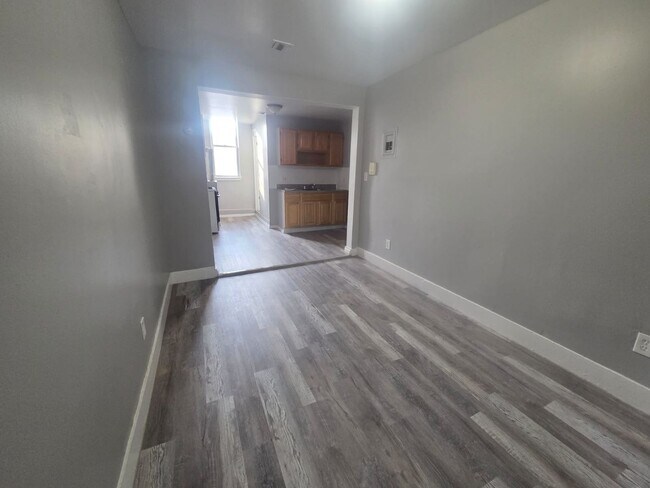 Photo - 23 Monroe St Unidad 23-4