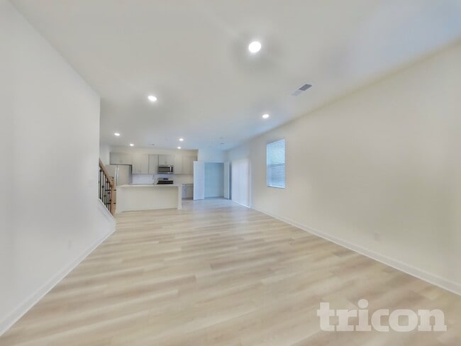 Photo - 5054 Lawler Ln