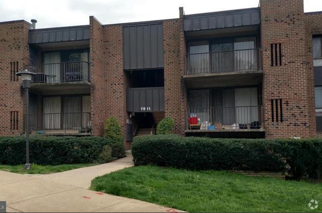 Building Photo - 7811 Dassett Ct Rental