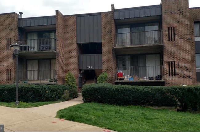Photo - 7811 Dassett Ct Apartment