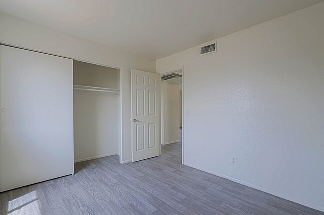 Sahuaro West Apartments
