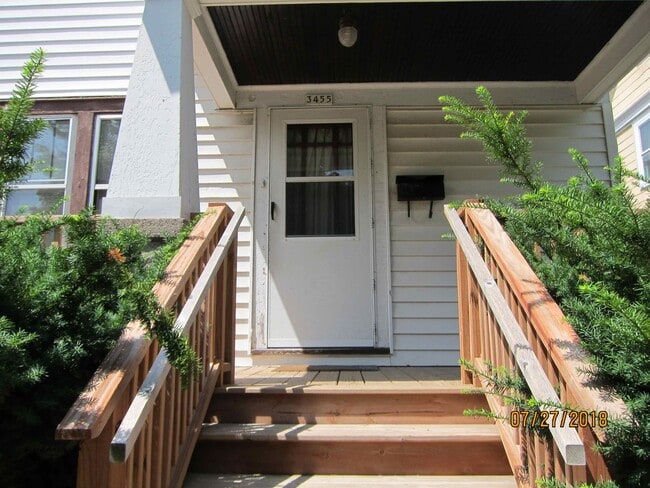 Photo - 3455 N Fratney St Unit 1