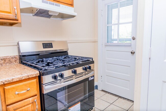 1518 Porter St Unit #2nd Fl A