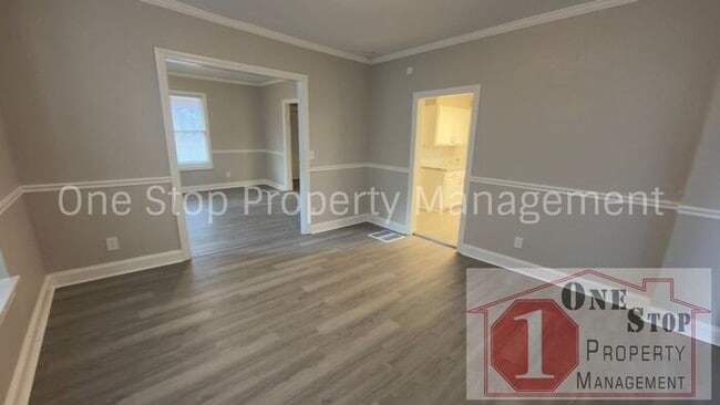 Photo - Beautiful 3 Bedroom 1.75 Bathroom Home in Kansas City!