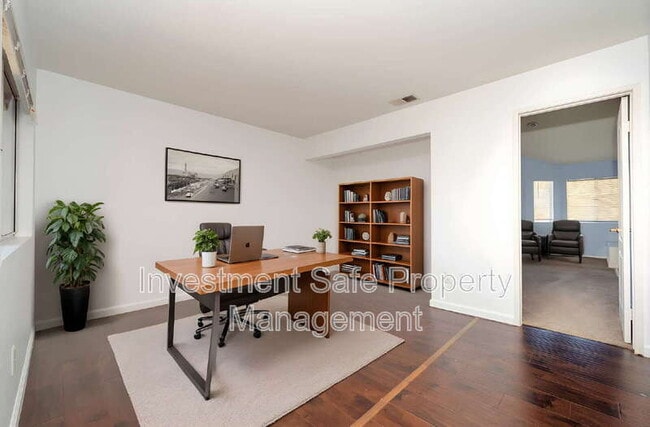 Building Photo - 39945 Temecky Way Rental