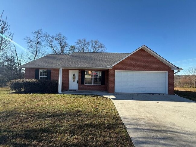 Building Photo - Halls Single Family Home in Cul-de-sac!