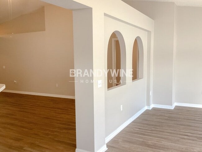 Photo - 10426 Fly Fishing St