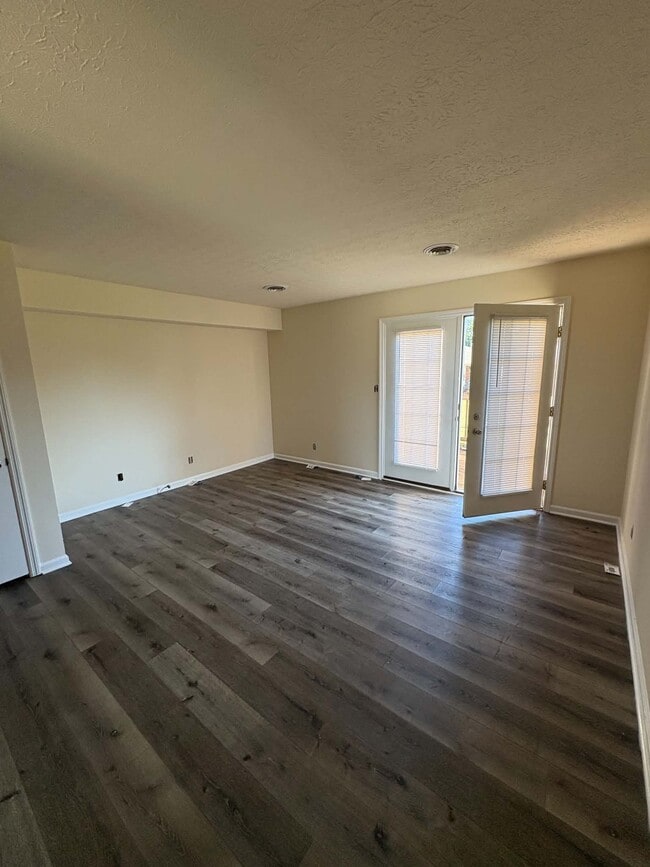 1712 Highland Way Unidad D