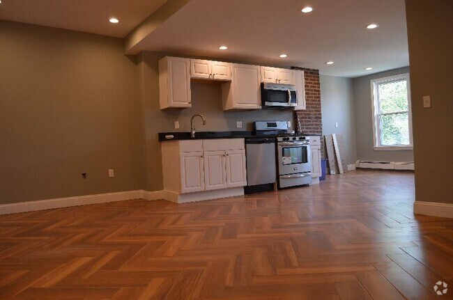 Building Photo - 69 Webster St Unit #3 Rental