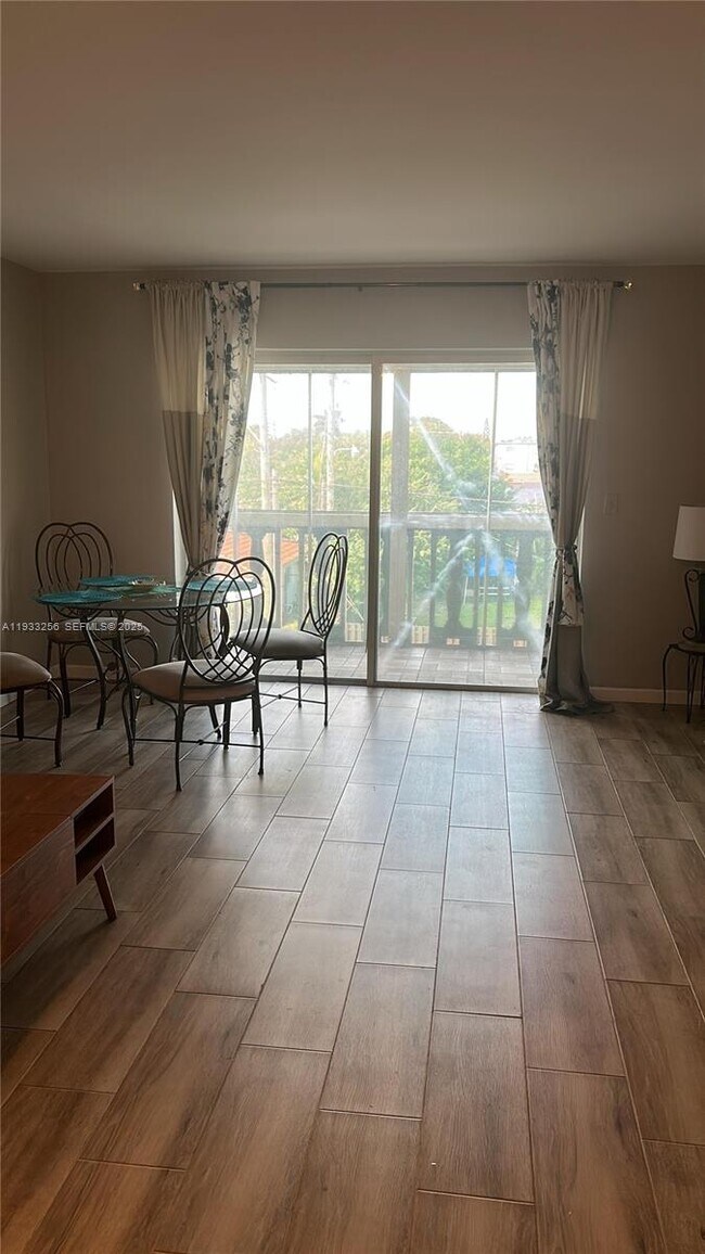 Photo - 215 SE 3rd Ave Unit 306C