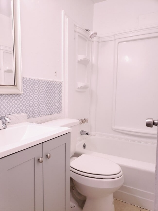 Photo - 1709 Duncan Ave