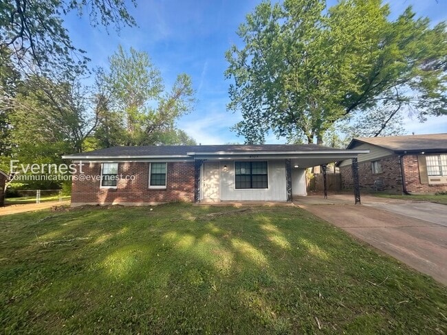 Building Photo - 8328 Dottley Dr