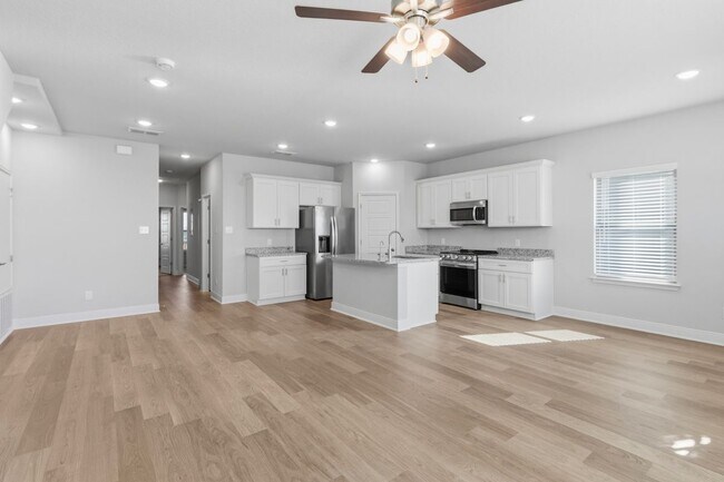 Photo - 7118 Magnolia Pass