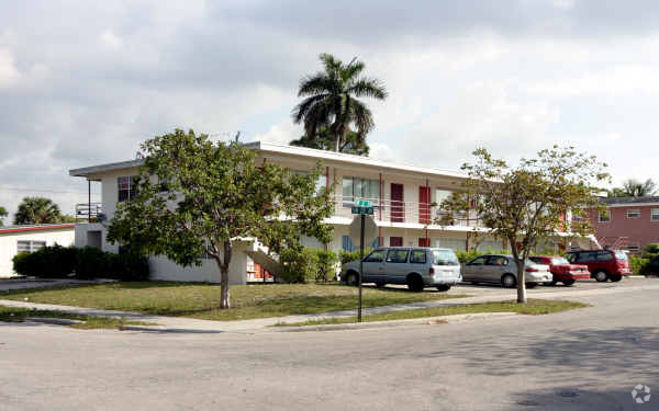 Building Photo - Riverland Court Apartments