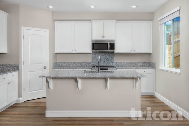 4100 Donata Pl