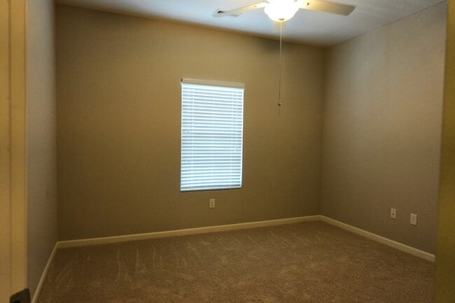 6258 Maple Glen Dr
