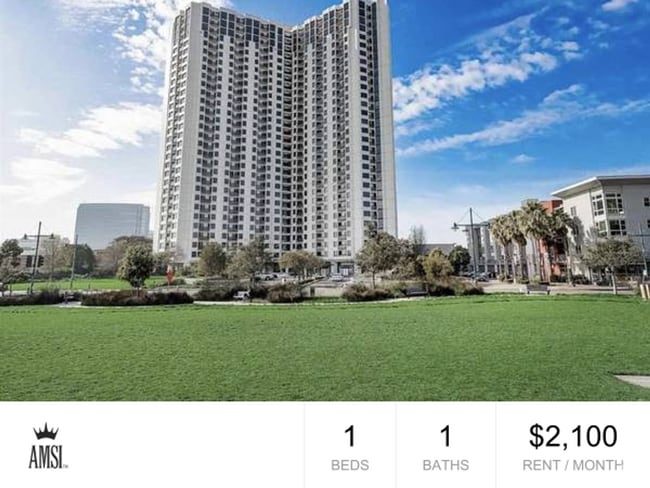 Building Photo - Unfurnished Move-In ready 1 Bedroom/ 1 Bat... Rental