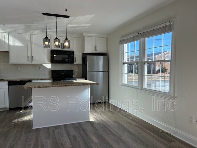 Photo - 963 W Ocean View Ave Unit 1