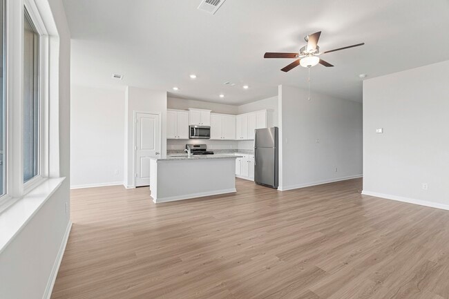 Photo - 1135 Campside Dr