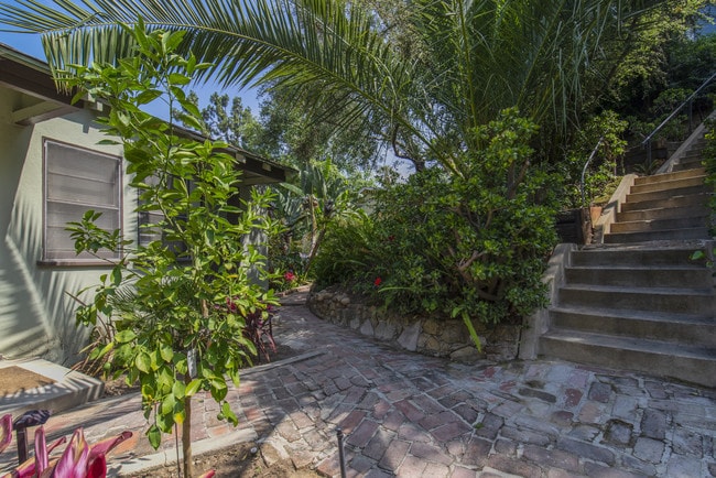 Patio de entrada - 6122 Glen Tower St