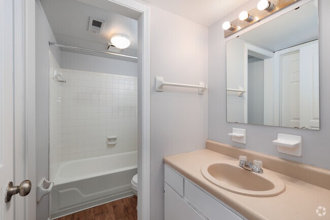 Primrose - Bathroom