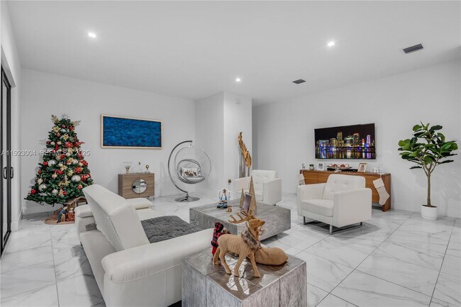 Photo - 4363 NW 81st Ave