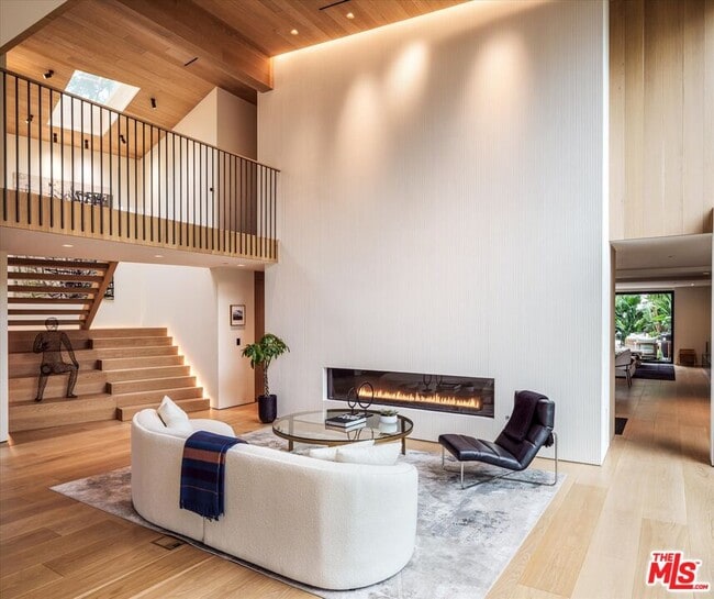 Photo - 1663 Summitridge Dr