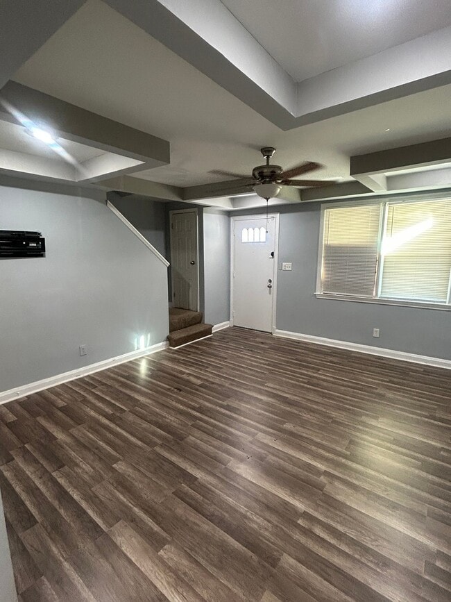 Photo - 4230 Towanda Ave