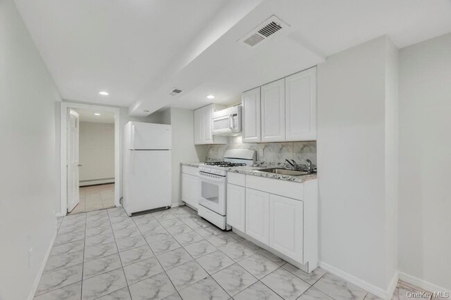 Photo - 94-02 23rd Ave