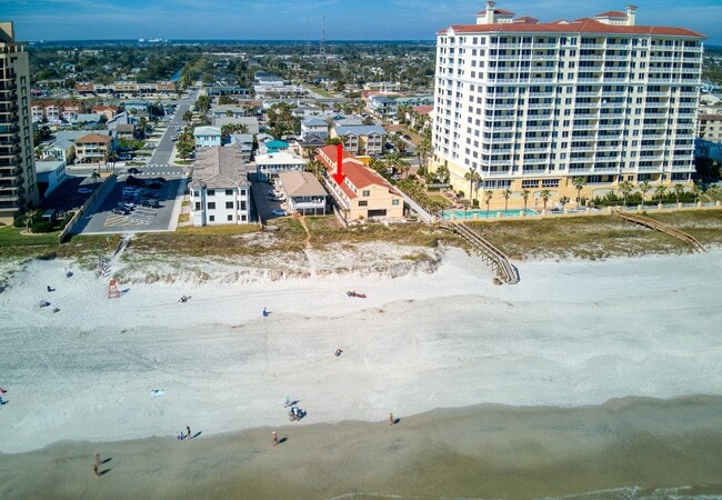 Photo - 1107 1st St S