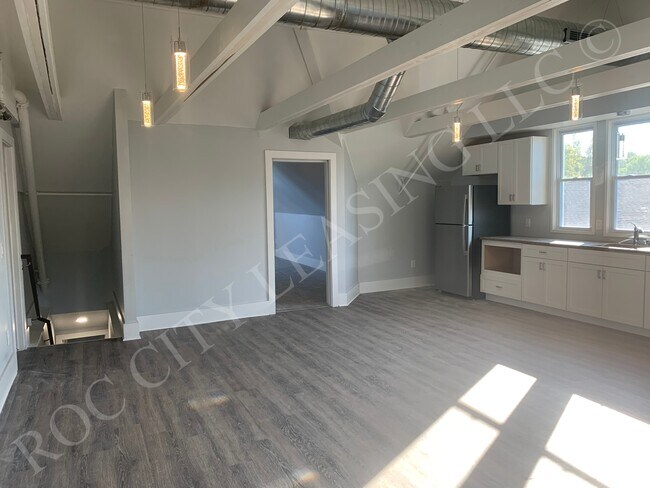Photo - 965 Monroe Ave Unidad Apt 5