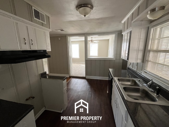 Photo - Move-In Ready 3 Bedroom Home in 38116 - Large Layout & Fenced Yard