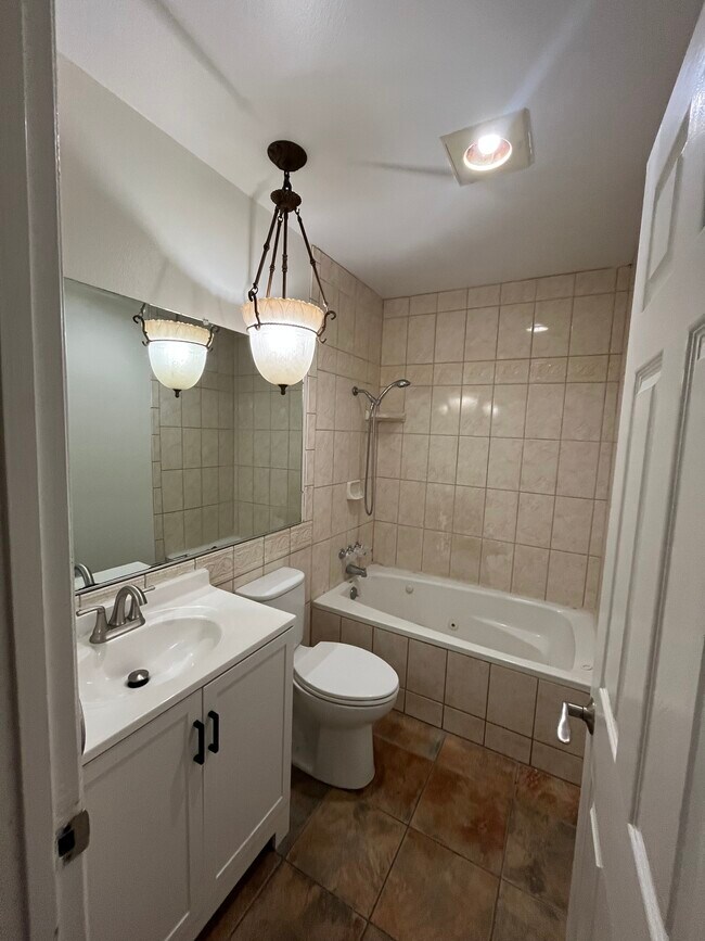 Photo - 12727 Shenley St