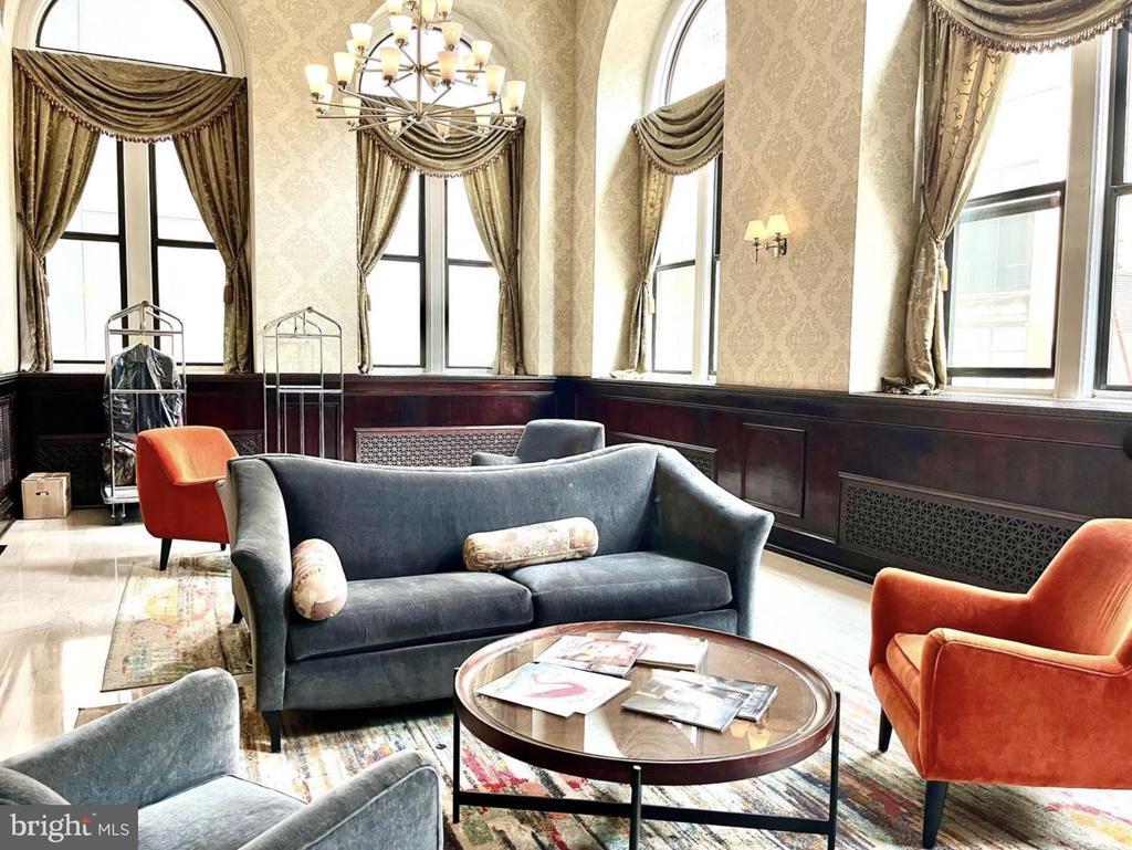 Photo - 1324 Locust St Unidad 1017