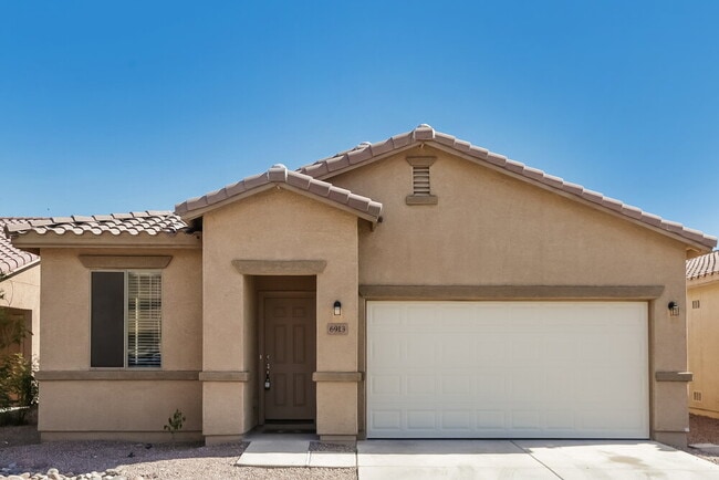 Building Photo - 6913 W Maldonado Rd