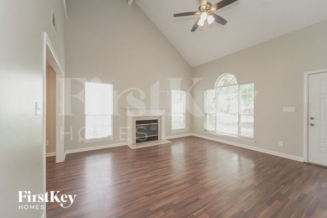 Photo - 8111 Martindale Ln