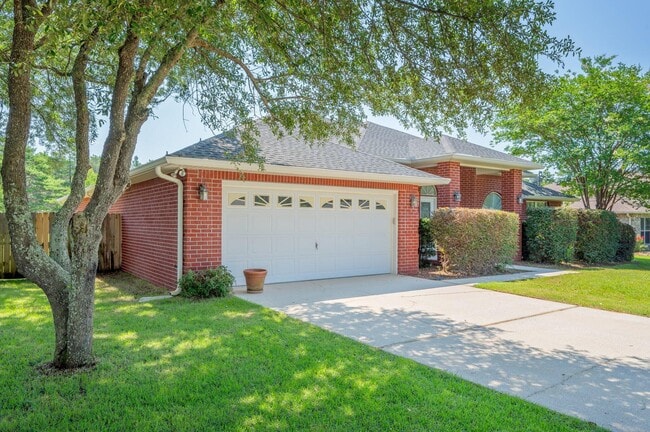 Photo - 1972 Resort St