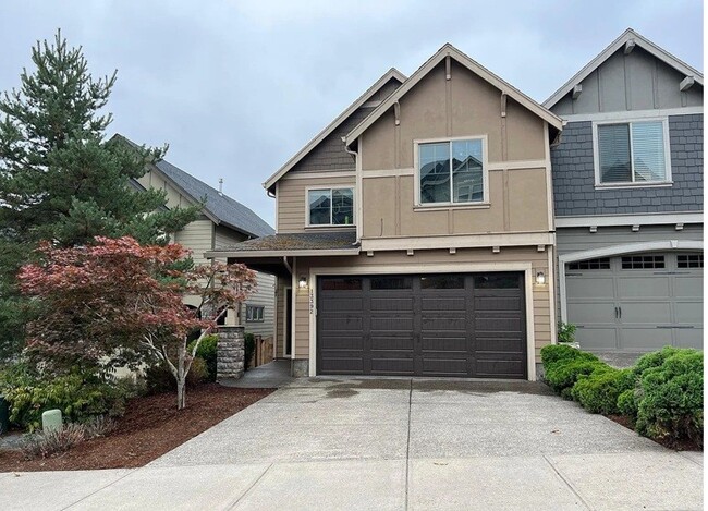 Building Photo - 13392 SE Autumnwood Ln