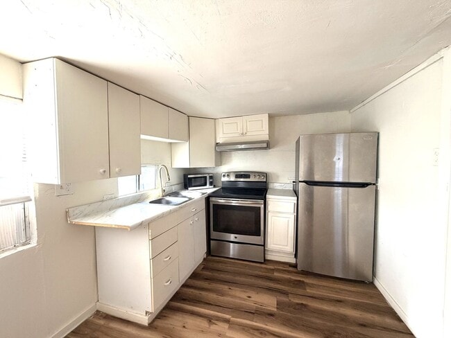 Photo - 8115 Tolles Dr Unit 8115 Tolles Dr. 3