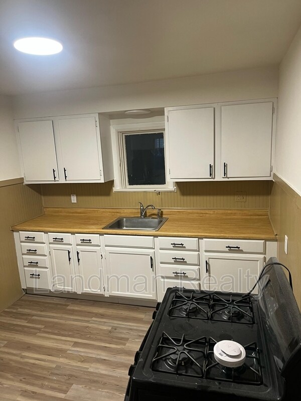 Photo - 1245 Island Ave